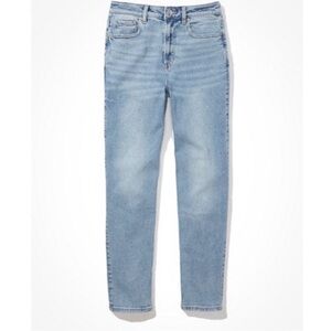 AE Mom Straight Jean
